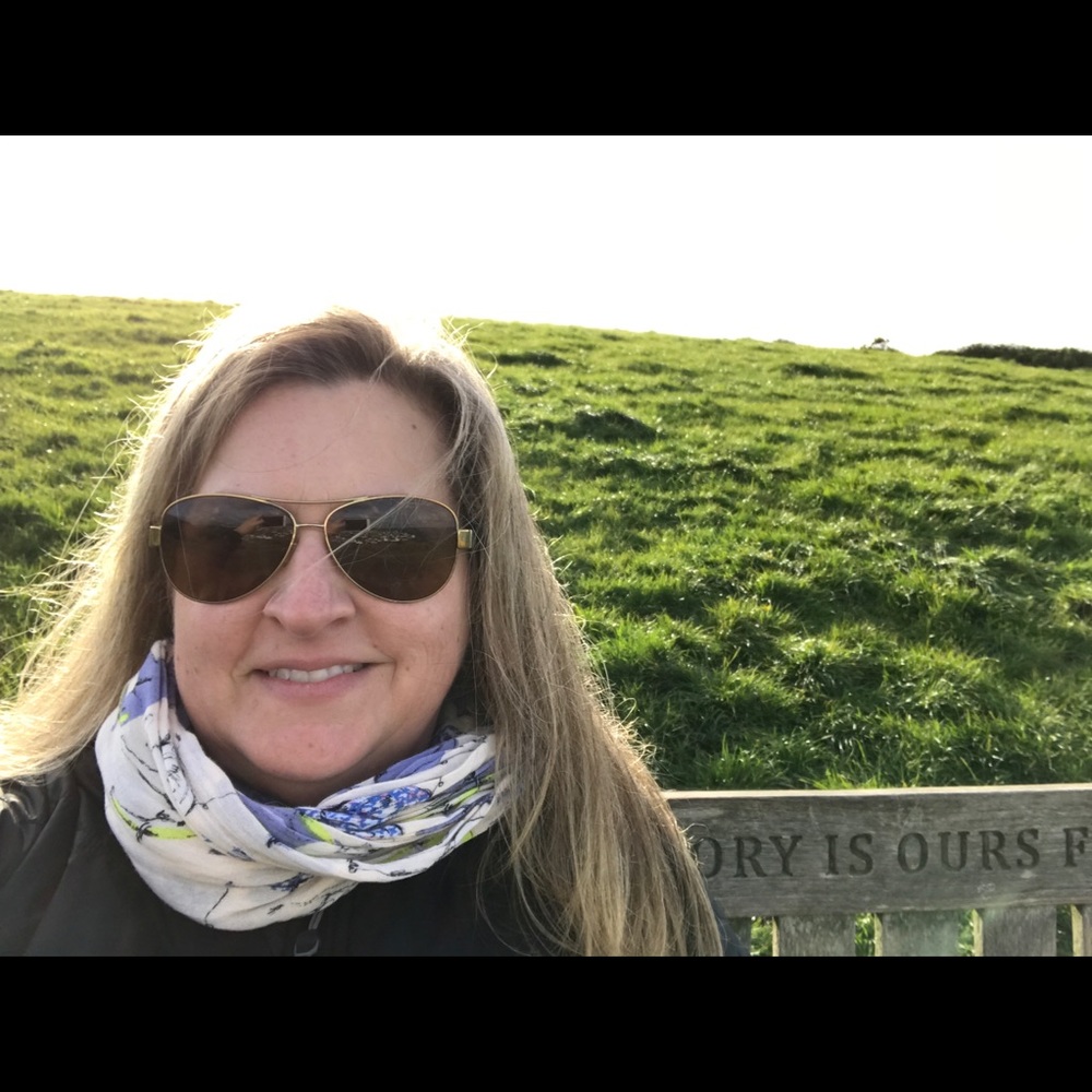 Meet your Posher, Carrie